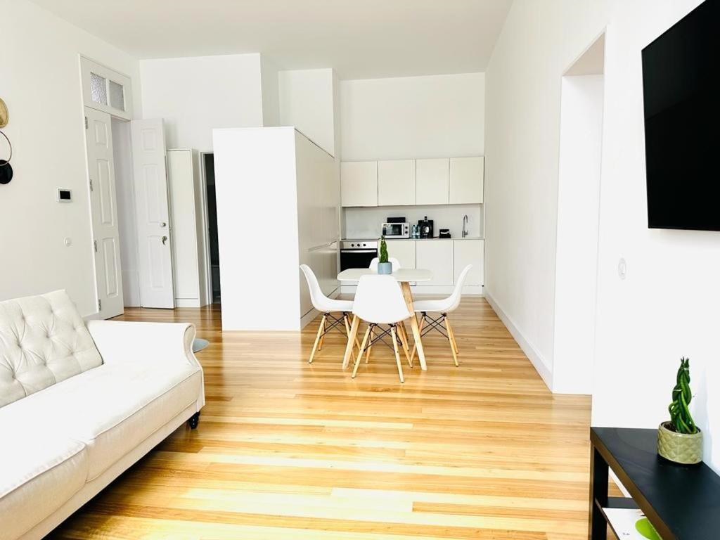 8 Villas Hotel Santo Tirso Zewnętrze zdjęcie
