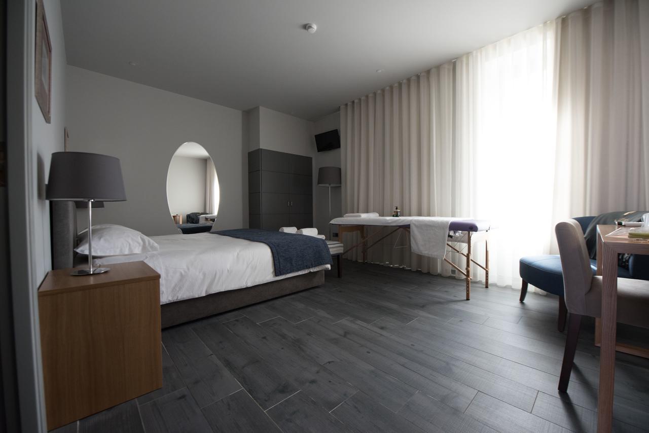 8 Villas Hotel Santo Tirso Zewnętrze zdjęcie